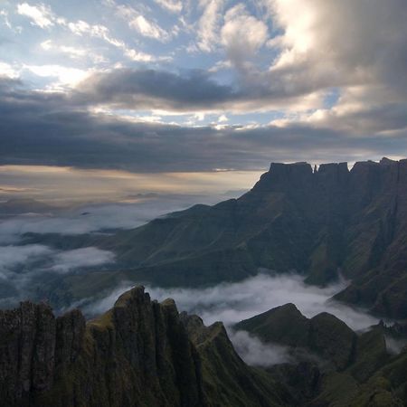 Witsieshoek Mountain Lodge Phuthaditjhaba Екстер'єр фото