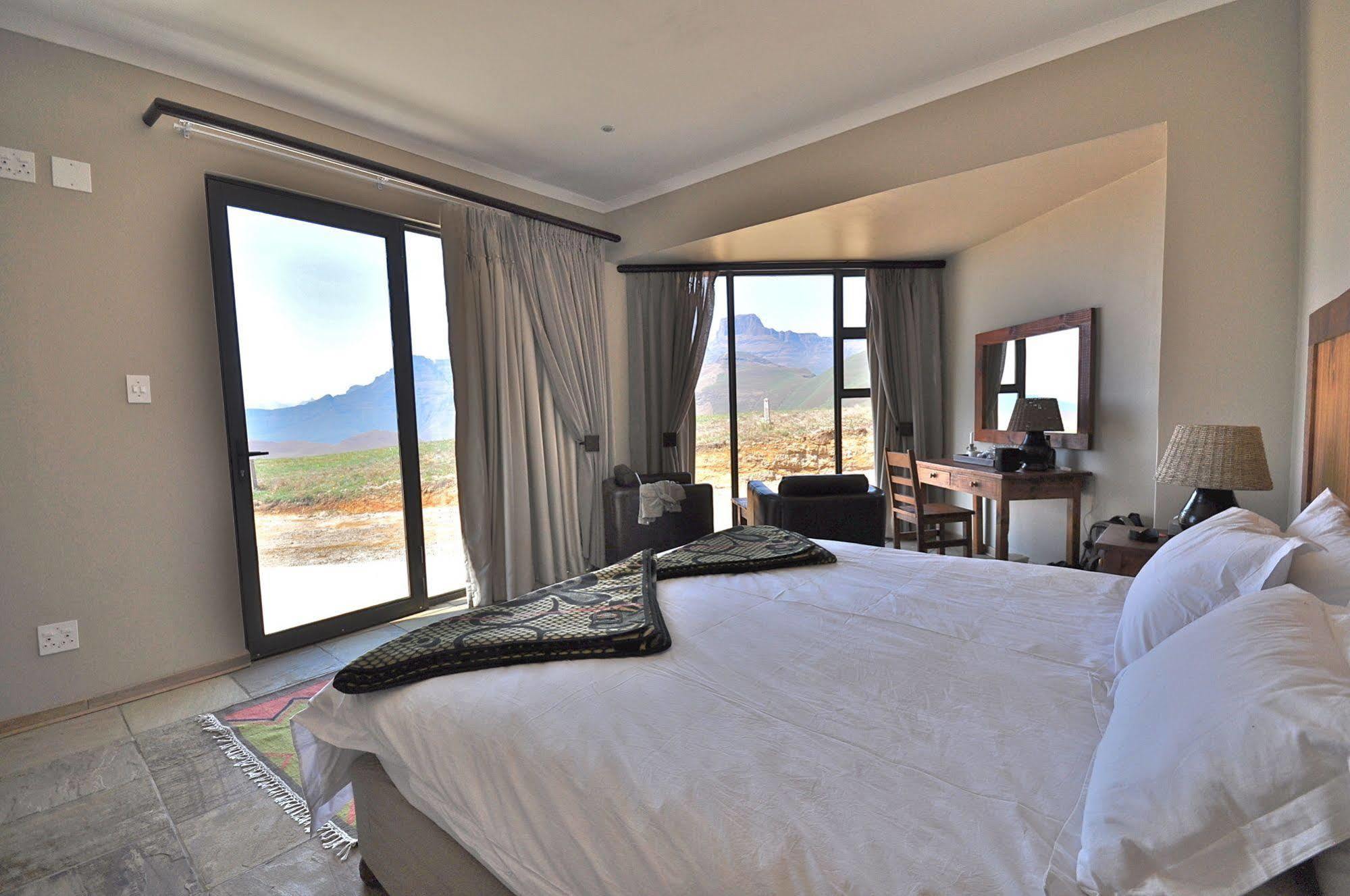 Witsieshoek Mountain Lodge Phuthaditjhaba Екстер'єр фото